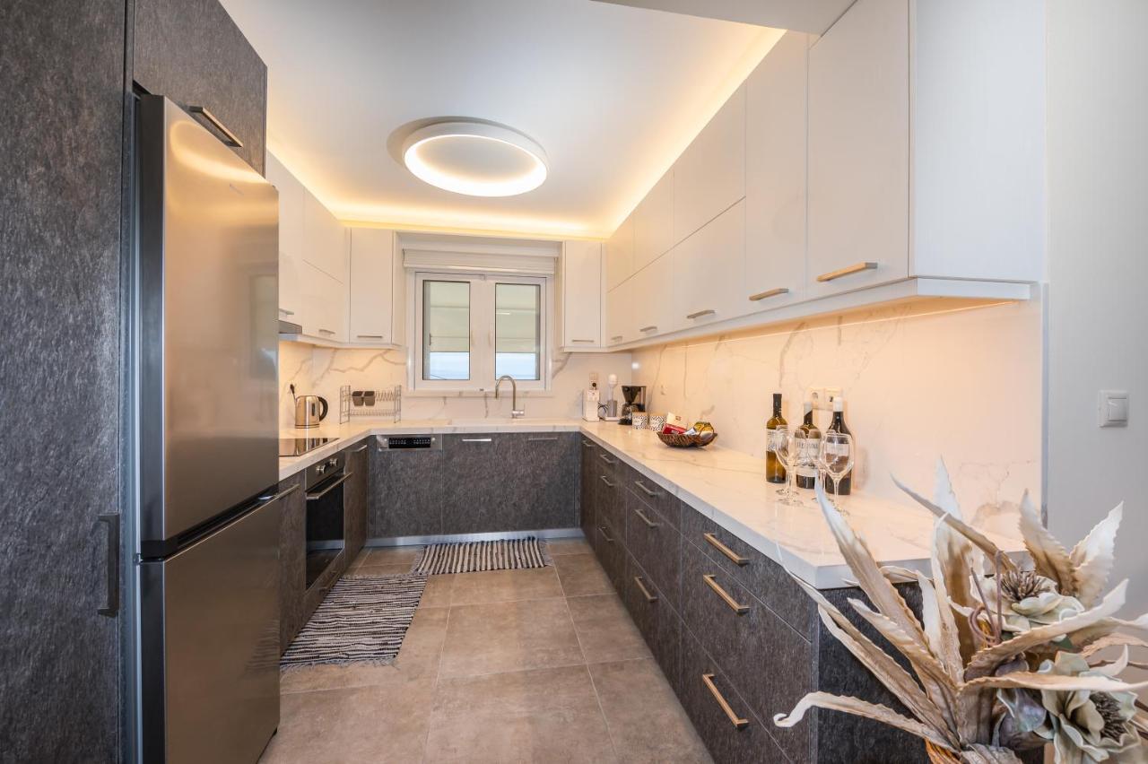 Nikole'S Villas Luxury 180M2 Tirós Екстериор снимка